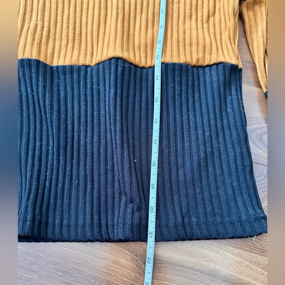 SHEIN long sleeve shirt - Picture 2 of 4